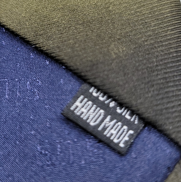 👔👔👔Shlomi Haziza Dance Sculpture Rendering Handmade Silk Tie. - Picture 5 of 8